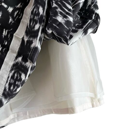 J.Crew Blurred Ikat Pleated Mini Skirt in Black White Zipper Back, Size 4 - Picture 8 of 12
